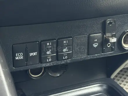 Toyota RAV4 2016 года за 10 650 000 тг. в Уральск – фото 20