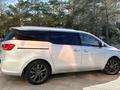 Kia Carnival 2019 года за 10 500 000 тг. в Костанай – фото 2