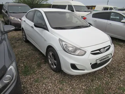 Hyundai Accent 2013 года за 2 562 000 тг. в Актобе – фото 3