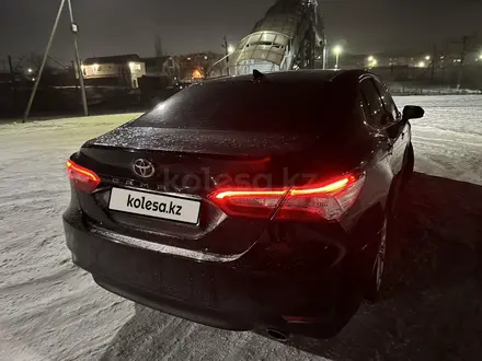 Toyota Camry 2019 года за 14 800 000 тг. в Павлодар – фото 6