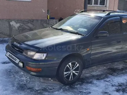 Toyota Caldina 1995 года за 1 800 000 тг. в Алматы – фото 2