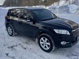 Toyota RAV4 2012 года за 9 900 000 тг. в Актобе