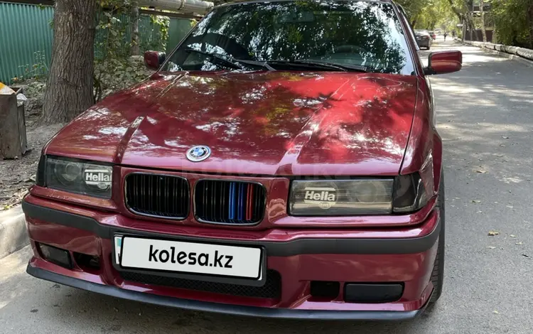 BMW 320 1992 года за 2 000 000 тг. в Алматы