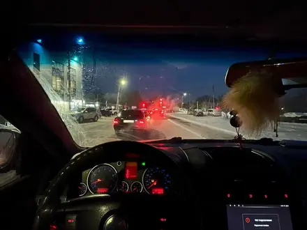 Volkswagen Touareg 2005 года за 4 000 000 тг. в Астана – фото 4