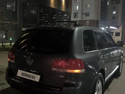 Volkswagen Touareg 2005 года за 4 000 000 тг. в Астана – фото 3