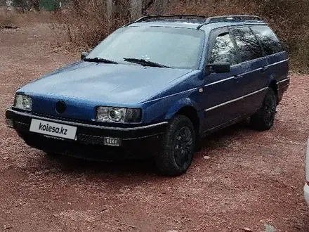 Volkswagen Passat 1992 года за 1 100 000 тг. в Караганда