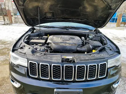 Jeep Grand Cherokee 2018 года за 13 000 000 тг. в Атырау – фото 20