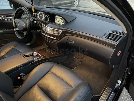 Mercedes-Benz S 350 2011 года за 12 500 000 тг. в Костанай – фото 25