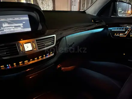 Mercedes-Benz S 350 2011 года за 12 500 000 тг. в Костанай – фото 29