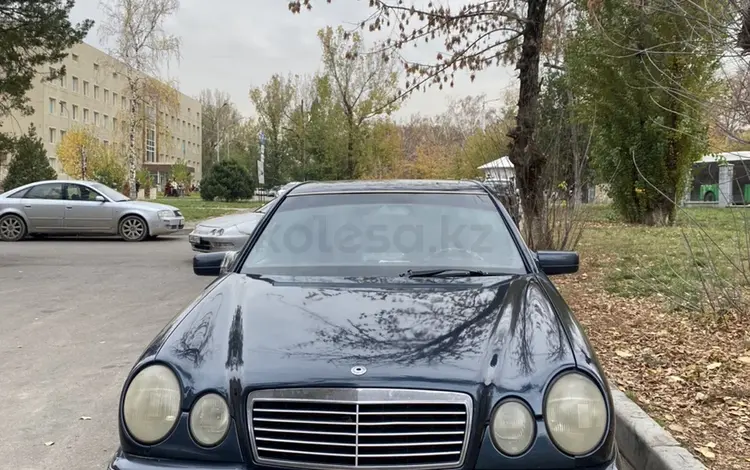 Mercedes-Benz E 230 1997 годаfor1 900 000 тг. в Алматы