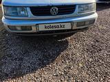 Volkswagen Passat 1995 года за 700 000 тг. в Астана