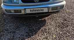 Volkswagen Passat 1995 года за 700 000 тг. в Астана