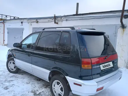 Mitsubishi Space Runner 1997 года за 2 700 000 тг. в Караганда – фото 8