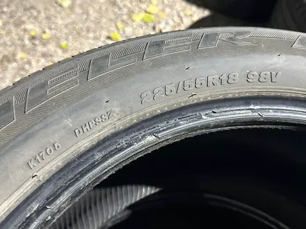 Шины комплект Bridgestone лето за 100 000 тг. в Алматы – фото 4