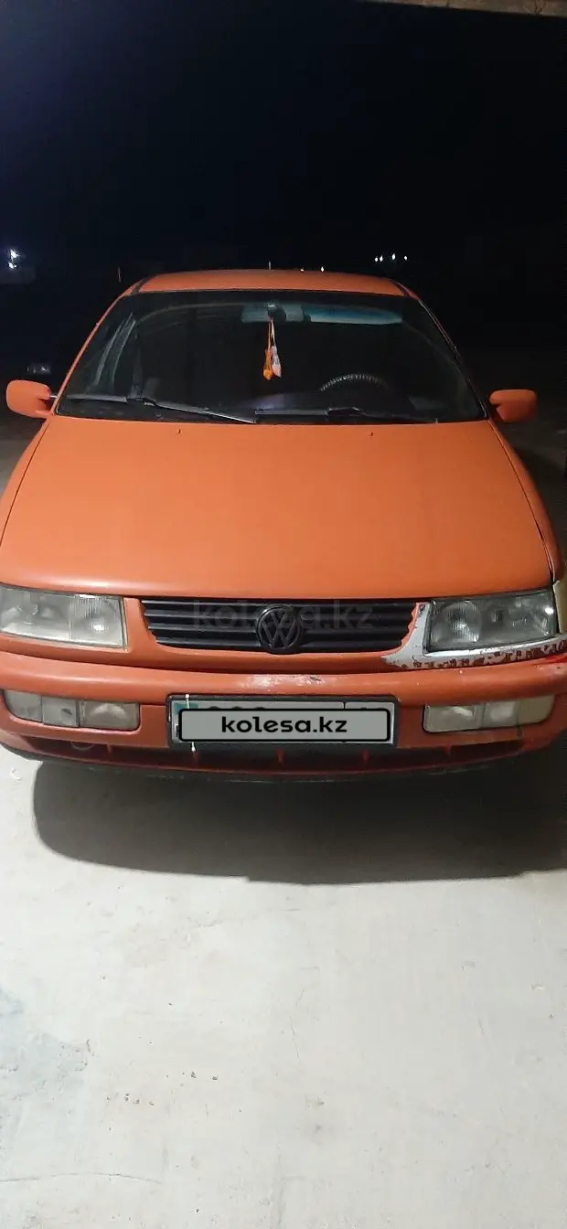Volkswagen Passat, 1996
