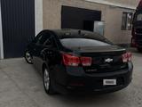 Chevrolet Malibu 2013 года за 4 600 000 тг. в Атырау