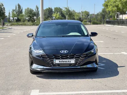 Hyundai Elantra 2021 года за 8 600 000 тг. в Тараз – фото 2