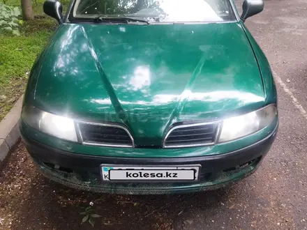 Mitsubishi Carisma 2000 года за 1 300 000 тг. в Алматы