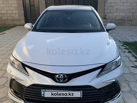 Toyota Camry 2023 года за 20 500 000 тг. в Тараз – фото 3