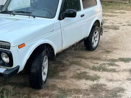 ВАЗ (Lada) Lada 2121 2016 года за 1 700 000 тг. в Атырау – фото 2