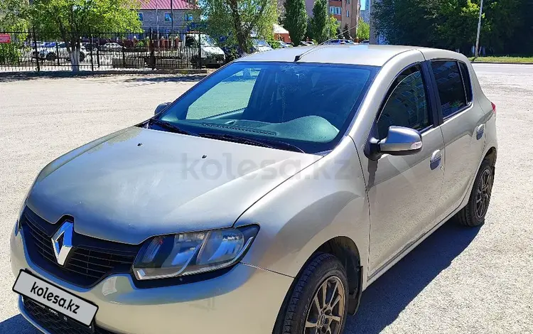 Renault Sandero 2014 годаfor3 100 000 тг. в Актобе