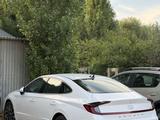 Hyundai Sonata 2023 годаүшін13 000 000 тг. в Шаульдер – фото 3