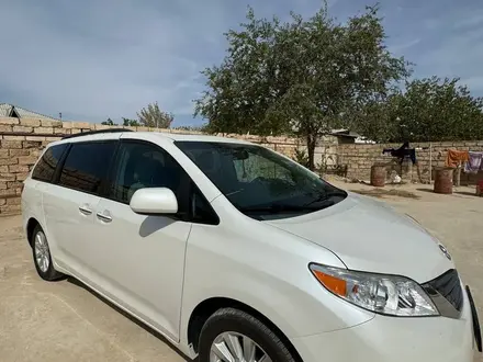 Toyota Sienna 2015 года за 9 500 000 тг. в Актау – фото 9