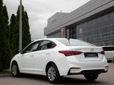 Hyundai Accent 2018 года за 7 490 000 тг. в Алматы – фото 3