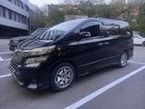 Toyota Vellfire 2009 года за 10 000 000 тг. в Алматы