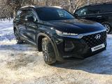 Hyundai Santa Fe 2018 года за 13 800 000 тг. в Алматы – фото 2