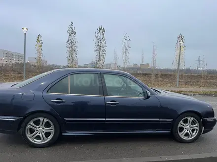 Mercedes-Benz E 320 1996 года за 2 600 000 тг. в Алматы – фото 8