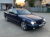 Mercedes-Benz E 320 1996 годаүшін2 600 000 тг. в Алматы – фото 2