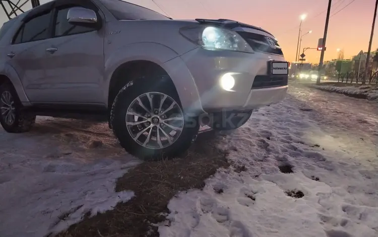 Toyota Fortuner 2006 года за 8 000 000 тг. в Костанай