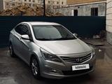 Hyundai Solaris 2016 года за 5 500 000 тг. в Жанаозен – фото 2