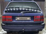 Volkswagen Passat 1995 года за 2 000 000 тг. в Семей – фото 5