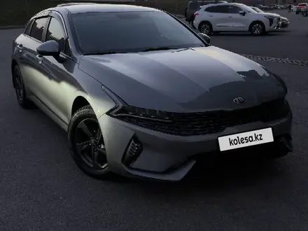 Kia K5 2021 года за 10 000 000 тг. в Шымкент