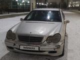 Mercedes-Benz C 240 2002 года за 1 700 000 тг. в Жезказган – фото 3