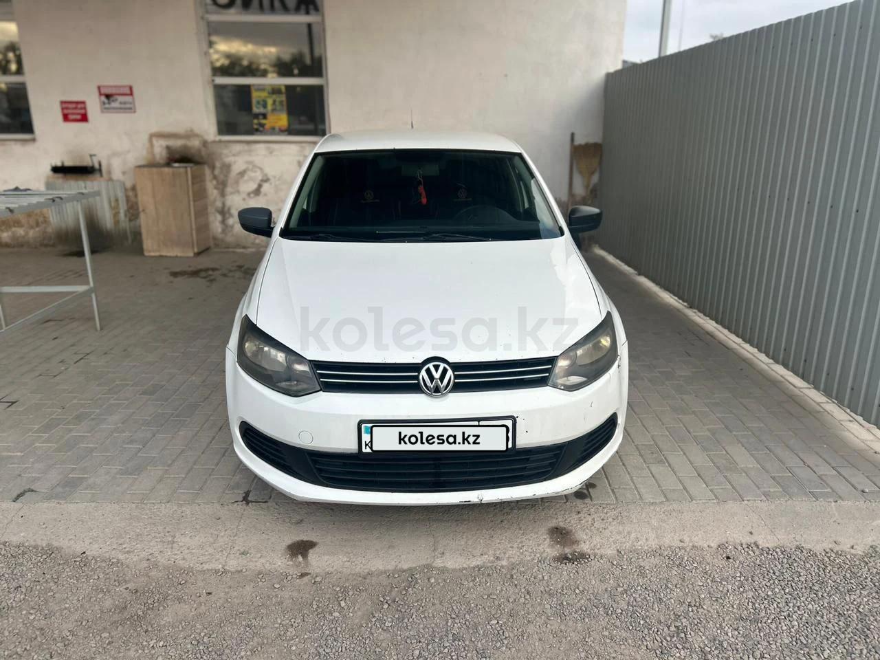 Volkswagen Polo 2010 г.