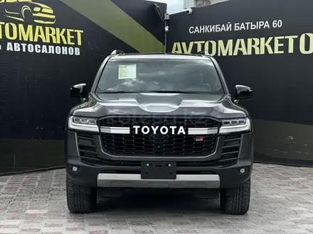 Toyota Land Cruiser 2021 года за 58 500 000 тг. в Актобе – фото 2