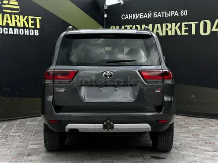 Toyota Land Cruiser 2021 года за 58 500 000 тг. в Актобе – фото 5