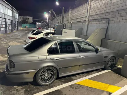BMW 530 2002 года за 6 000 000 тг. в Алматы – фото 4