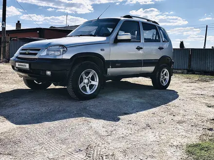 Chevrolet Niva 2005 года за 2 300 000 тг. в Караганда – фото 5