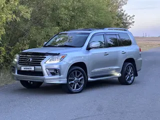 Lexus LX 570