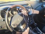 Hyundai Elantra 2014 годаfor4 000 000 тг. в Актау – фото 4