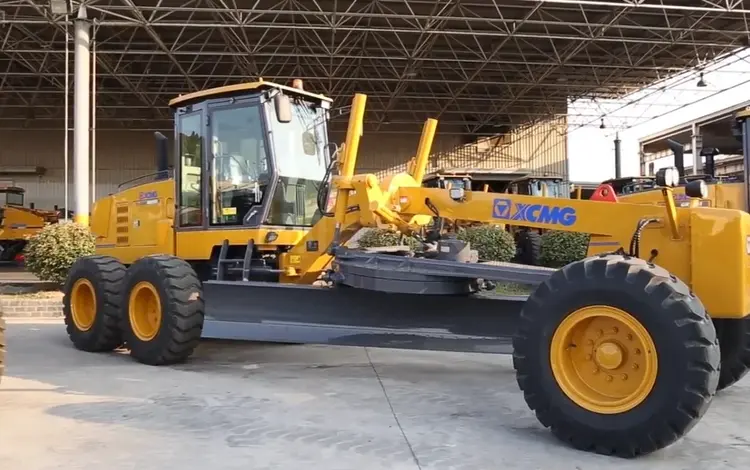 Грейдер XCMG GR2153 в Уральск