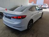 Hyundai Elantra 2017 года за 5 101 200 тг. в Алматы – фото 4