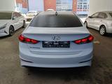 Hyundai Elantra 2017 года за 5 101 200 тг. в Алматы – фото 5