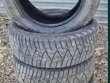 Резина зимняя R-16 Goodyear за 45 000 тг. в Караганда