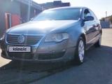 Volkswagen Passat 2005 года за 2 300 000 тг. в Тараз – фото 3