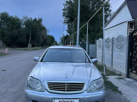 Mercedes-Benz S 320 2000 года за 2 800 000 тг. в Алматы – фото 15